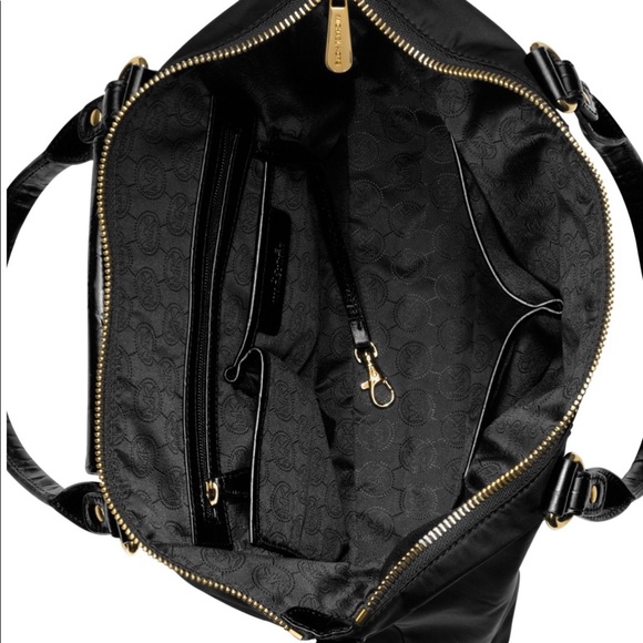 Michael Kors Hamilton Satchel/Tote - Picture 5 of 9